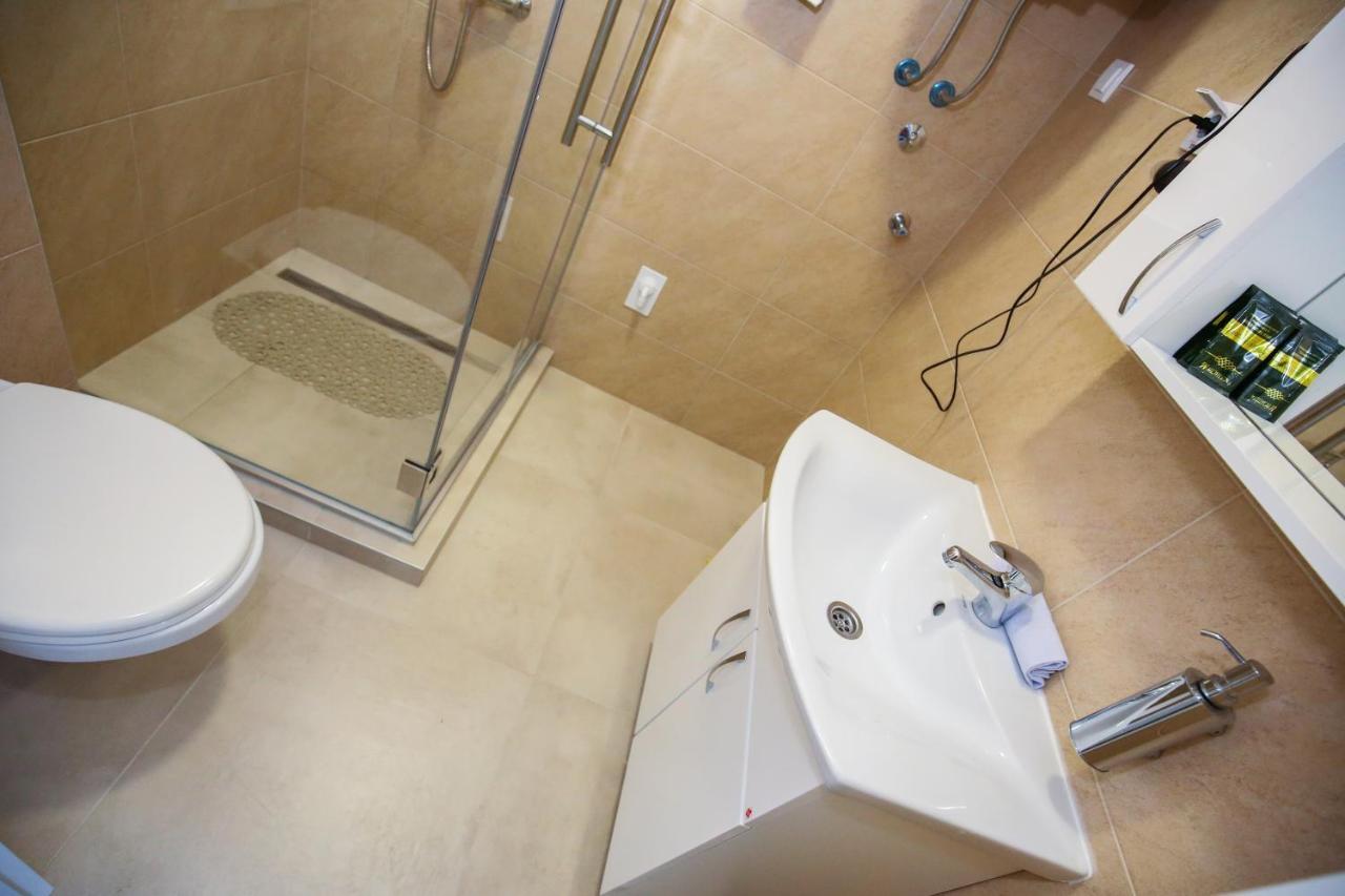 Manirosi 3 Apartman سوبوتيتْسا المظهر الخارجي الصورة